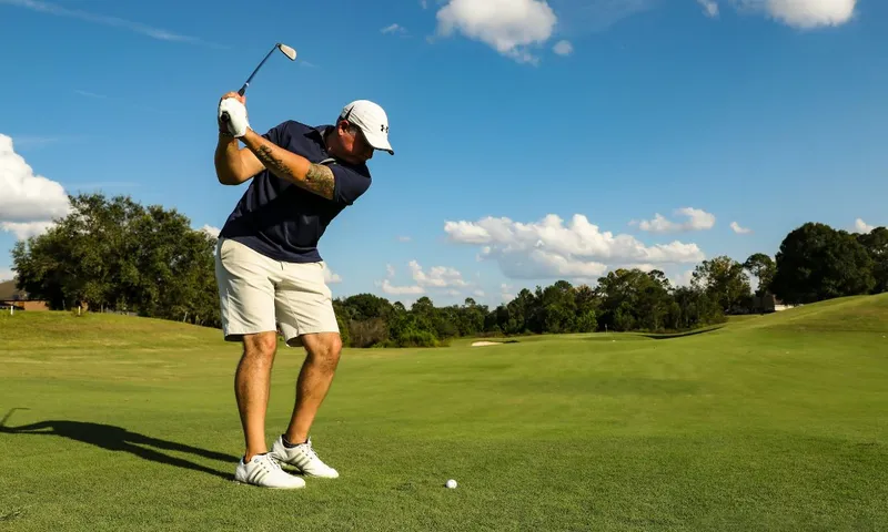 Slice vs Hook Golf - Why They Happen and How to Fix Them
